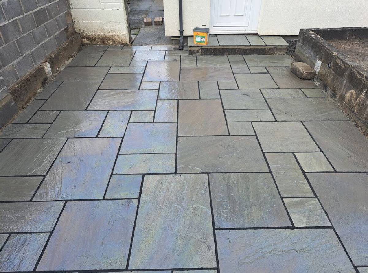 Gardening and landscaping in Plymouth and Devon